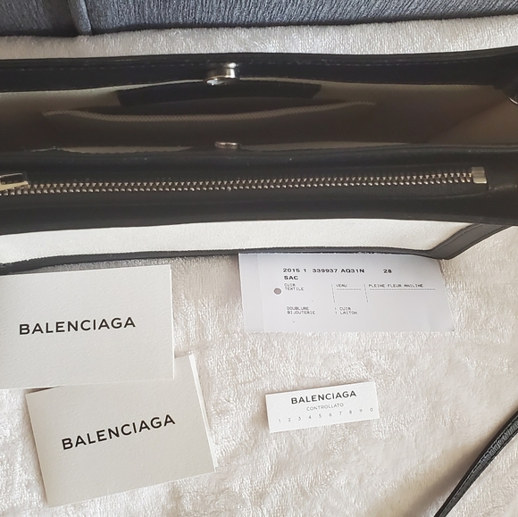 Balenciaga Canvas Crossbody bag - Picture 3 of 13
